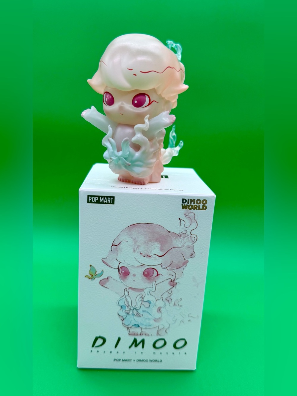 Dimoo World Pink & Cream Figurine